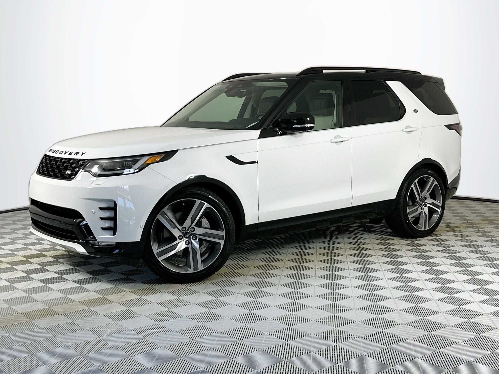 2026 Land Rover Discovery
