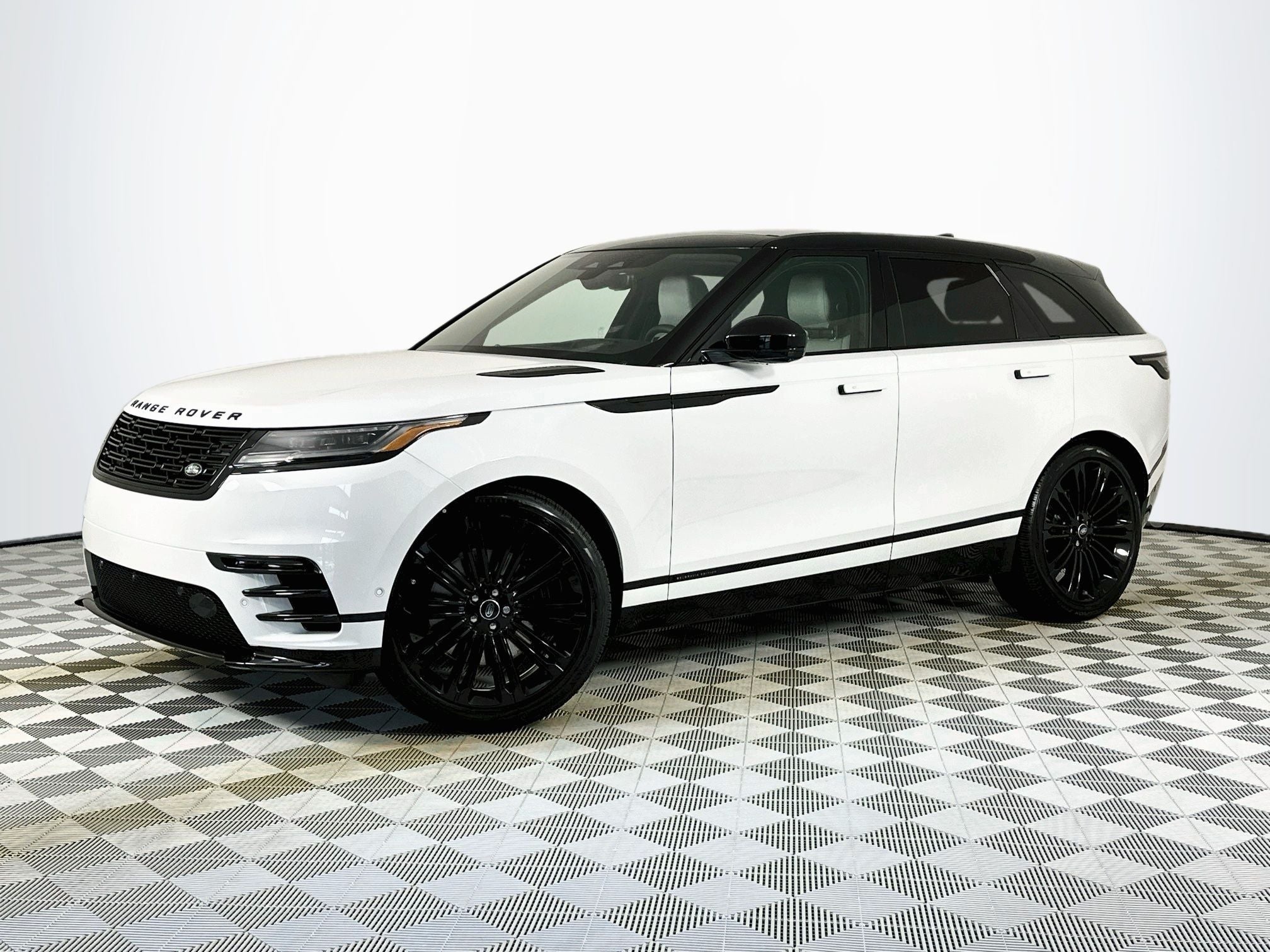 2026 Land Rover Range Rover Velar